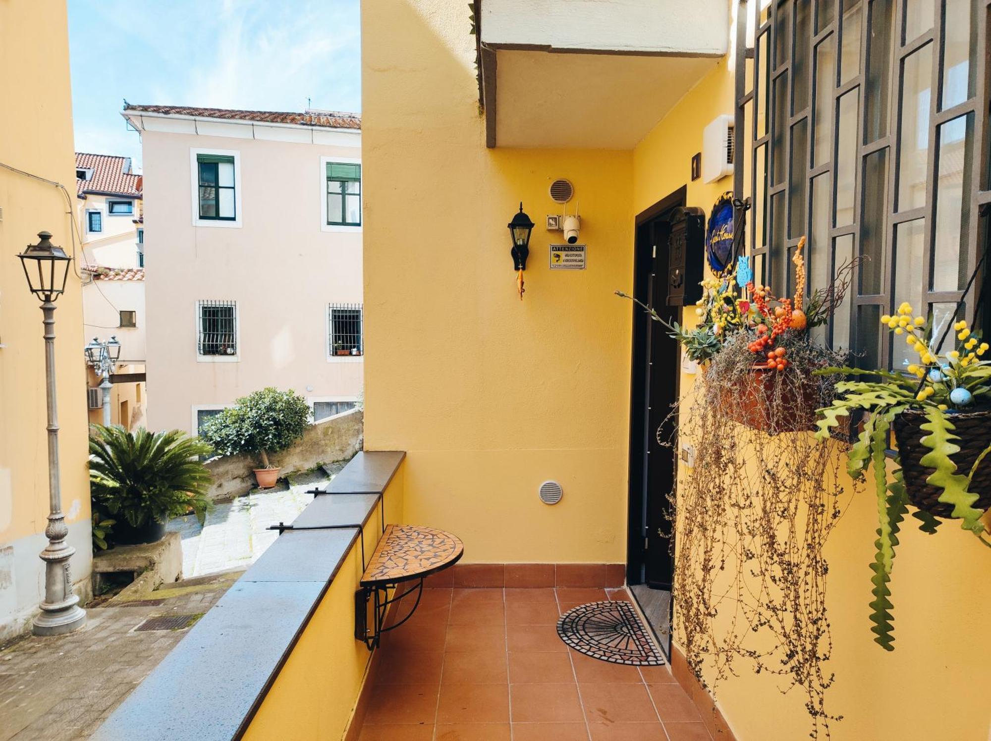 Апартаменты Smart House Ingresso Indipendente- Amalfi Coast Салерно Экстерьер фото